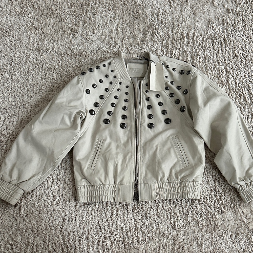 Stylish Cream Leather Jacket with Studded Accents